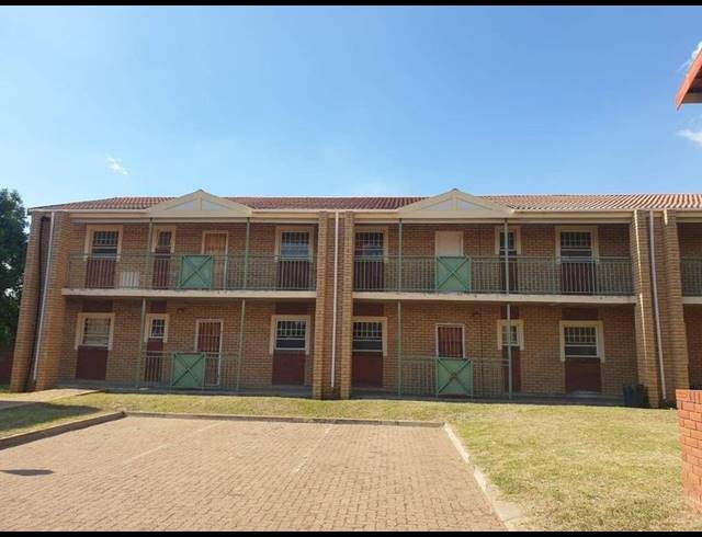 2 BEDROOM APARTMENT FOR SALE IN MMABATHO 2